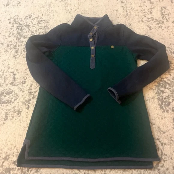 LL Bean quilted pullover - Picture 1 of 10